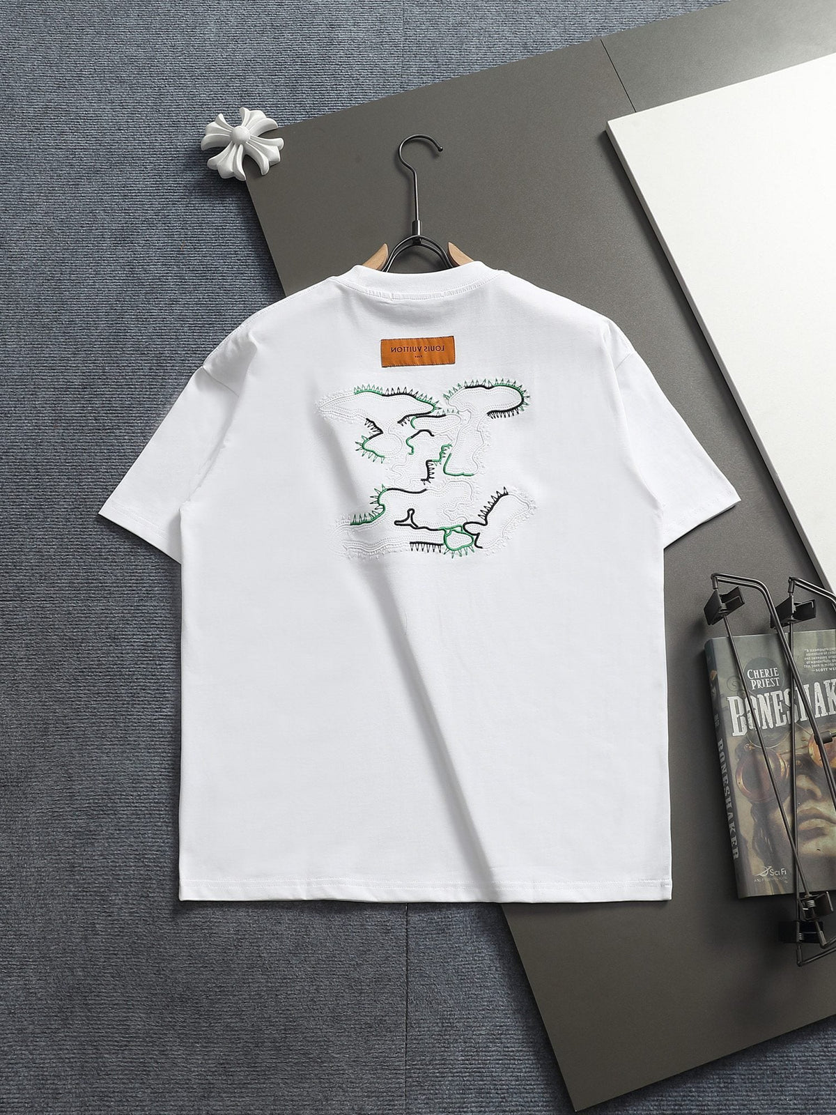 Classic T-shirt-255