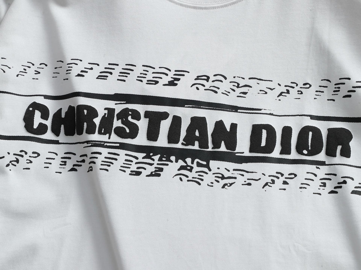 Classic T-shirt-359