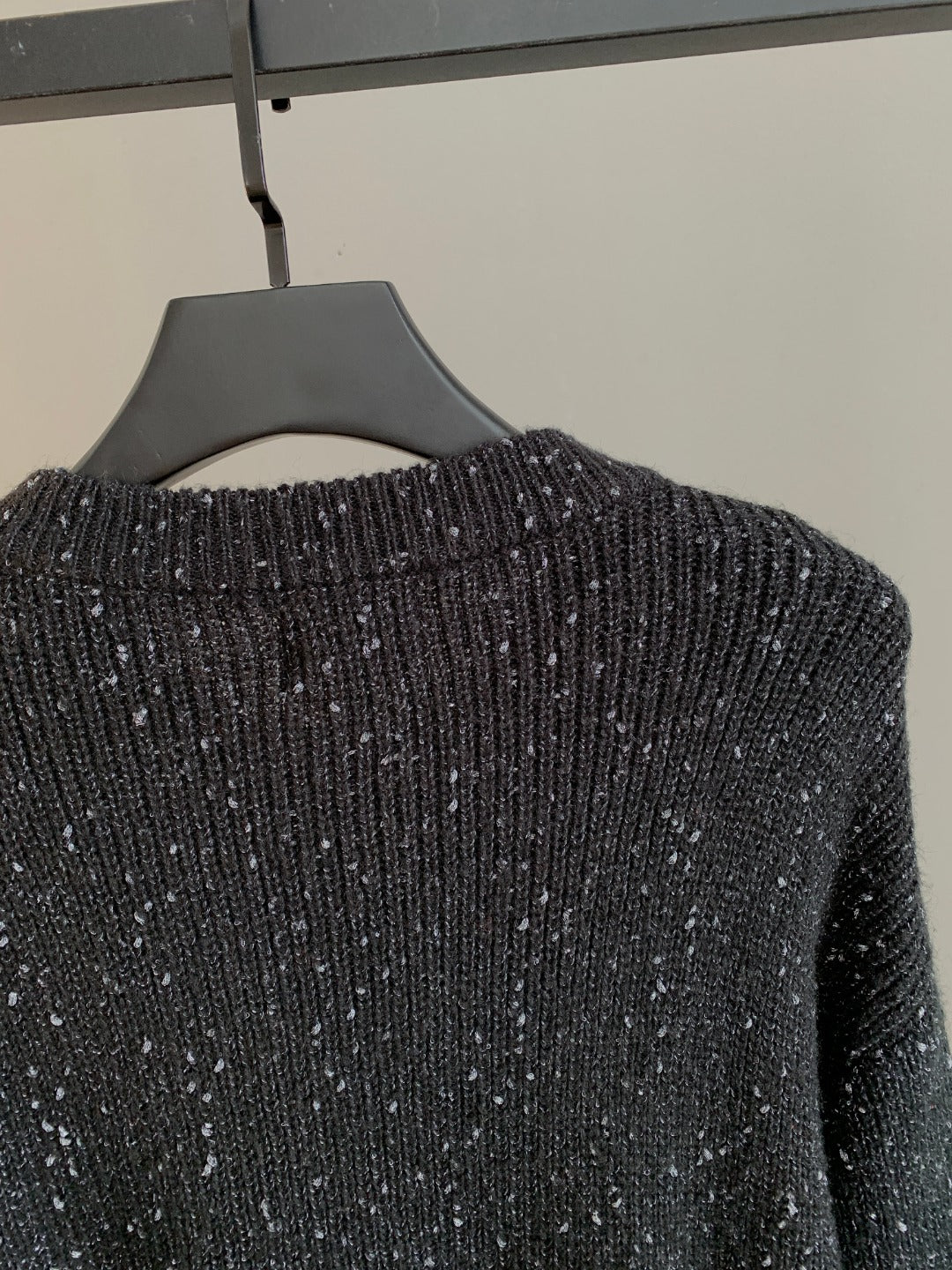 Classic Fashion Sweater-10020