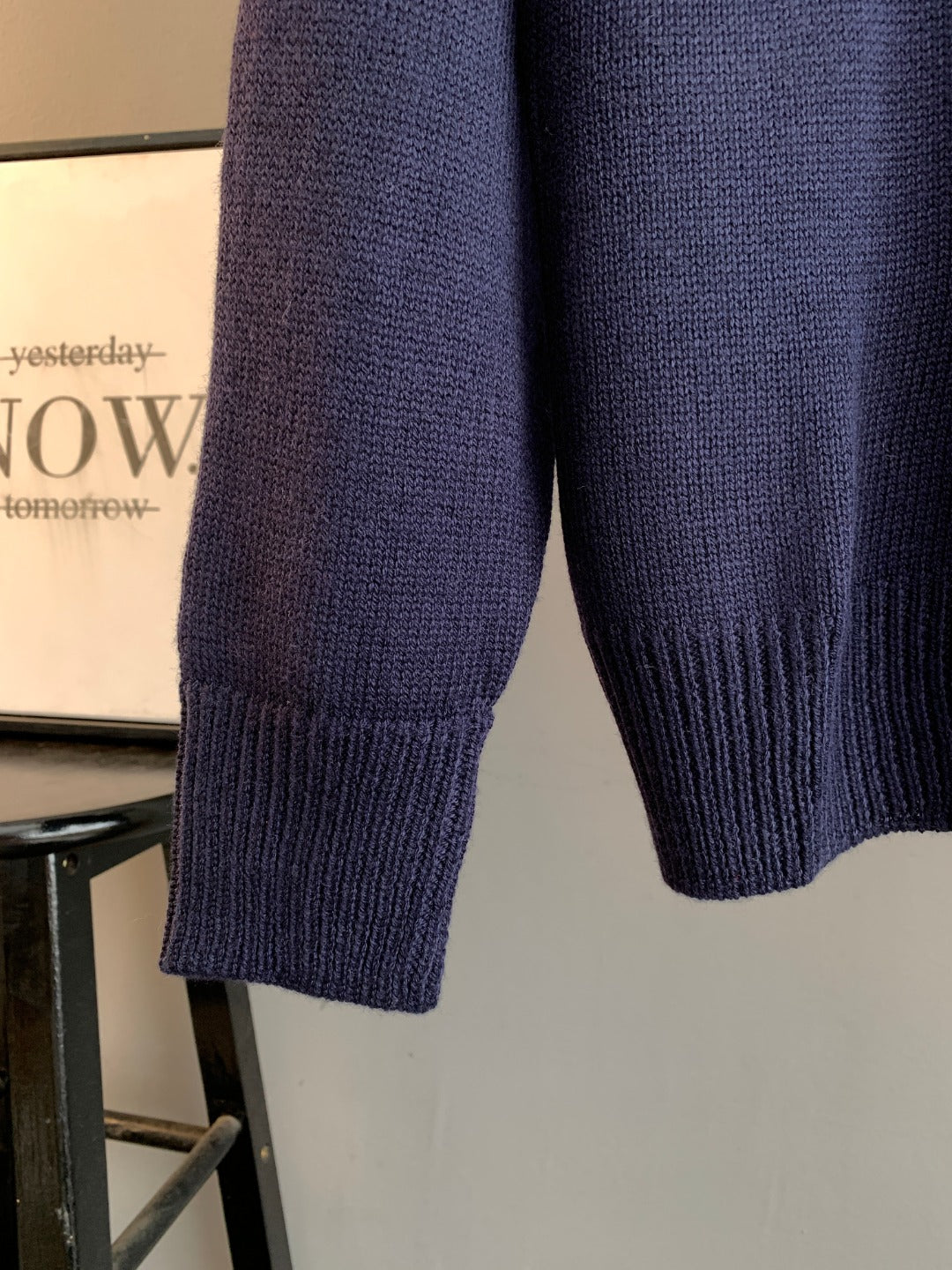 Classic Fashion Sweater-10021
