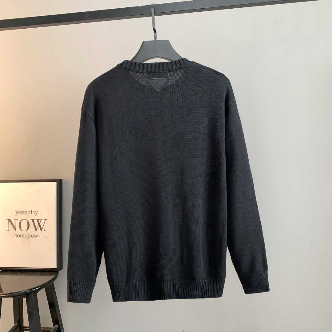 Classic Fashion Sweater-10029