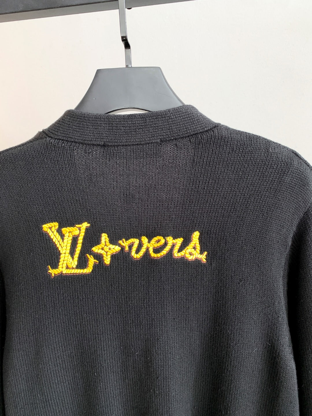 Classic Fashion Sweater-10043