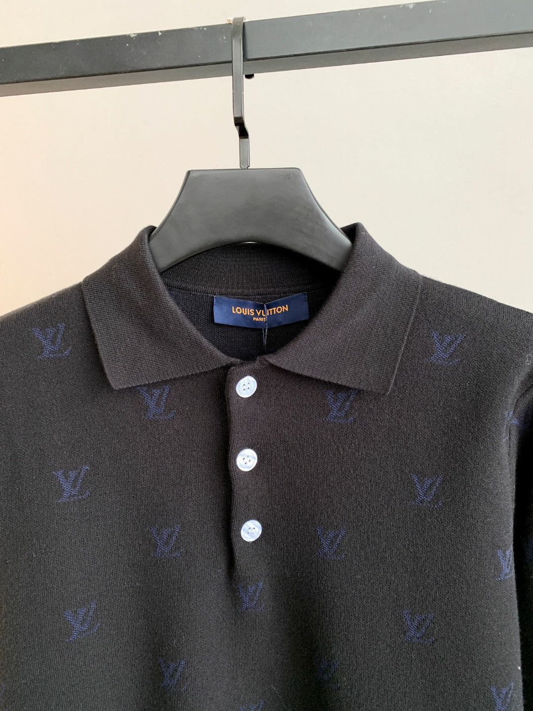 Classic Fashion Sweater-10044
