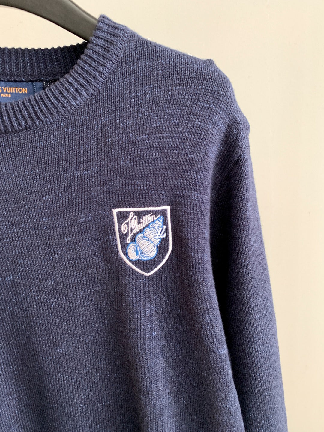 Classic Fashion Sweater-10046