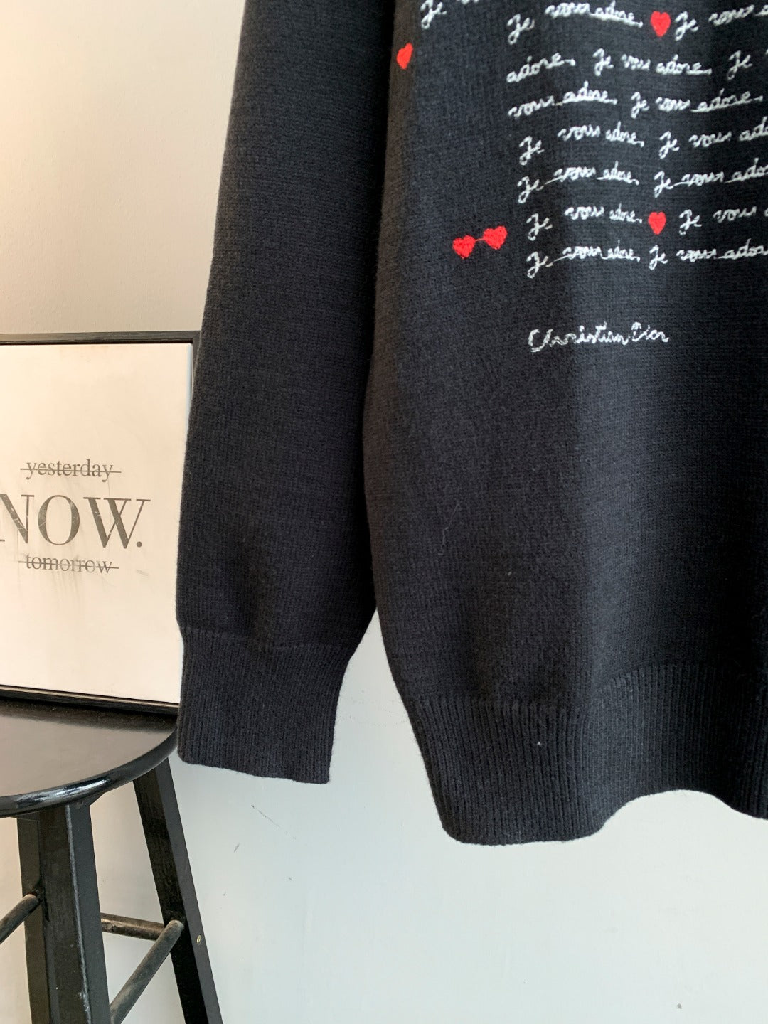 Classic Fashion Sweater-10047