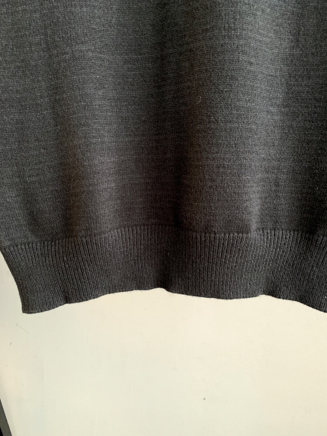 Classic Fashion Sweater-10047
