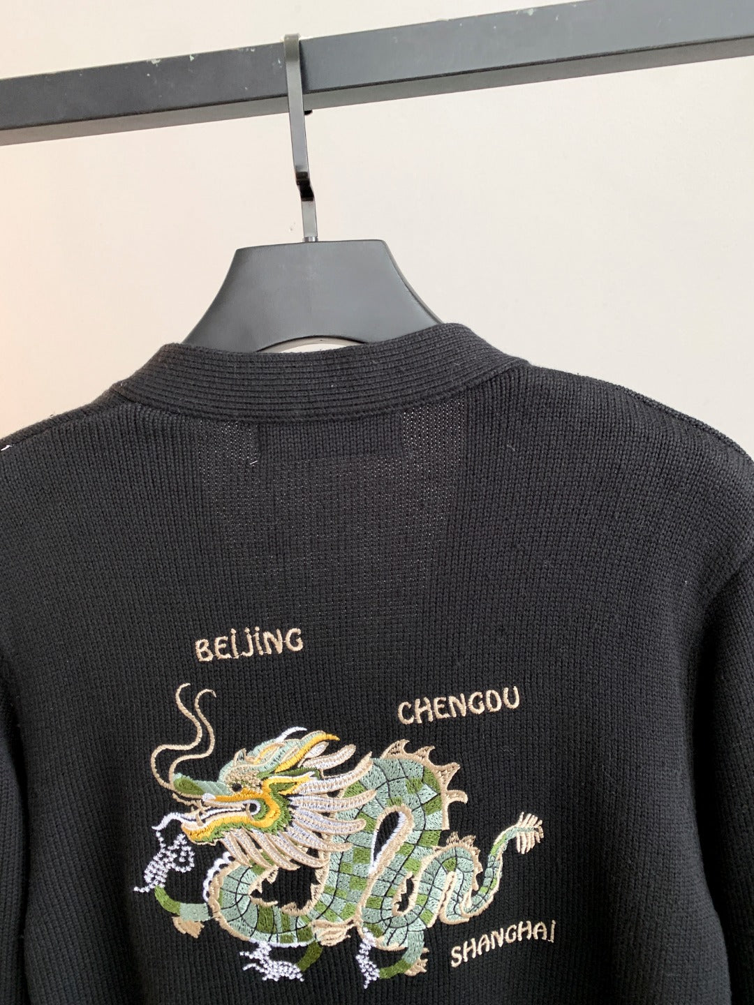 Classic Fashion Sweater-10051