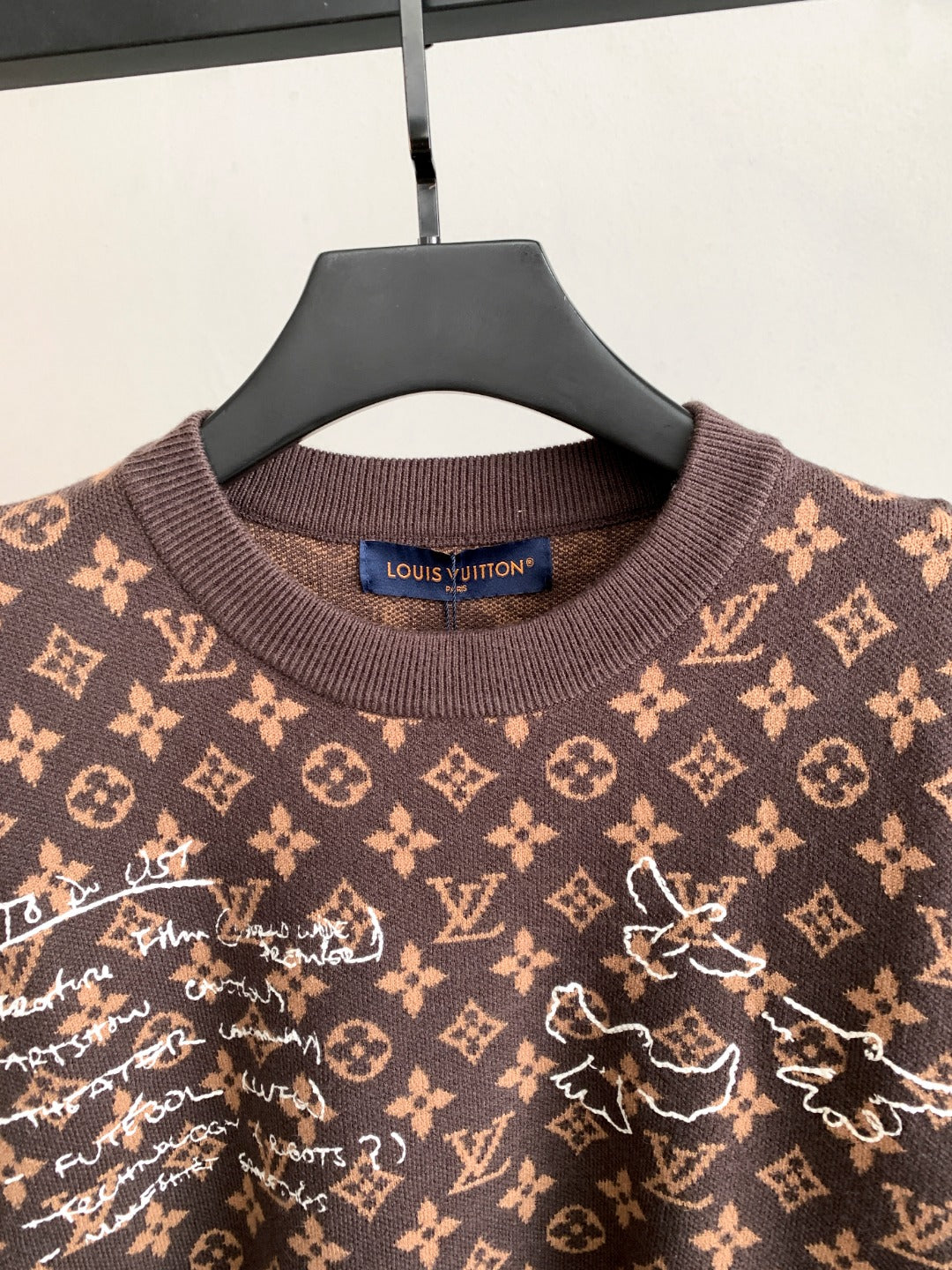 Classic Fashion Sweater-10053