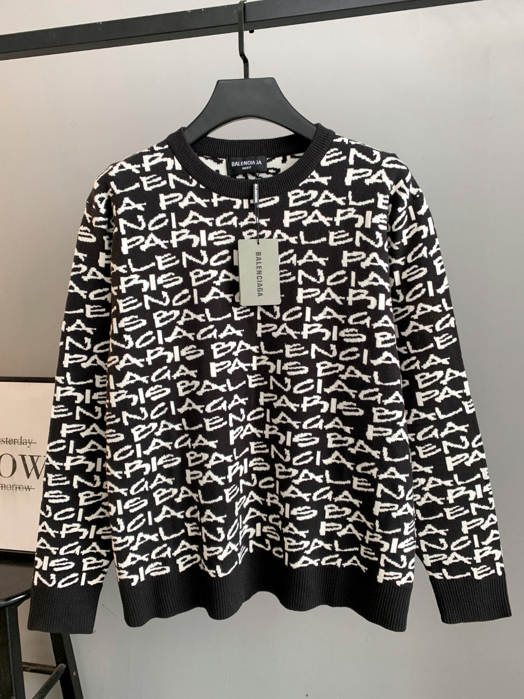 Classic Fashion Sweater-10058
