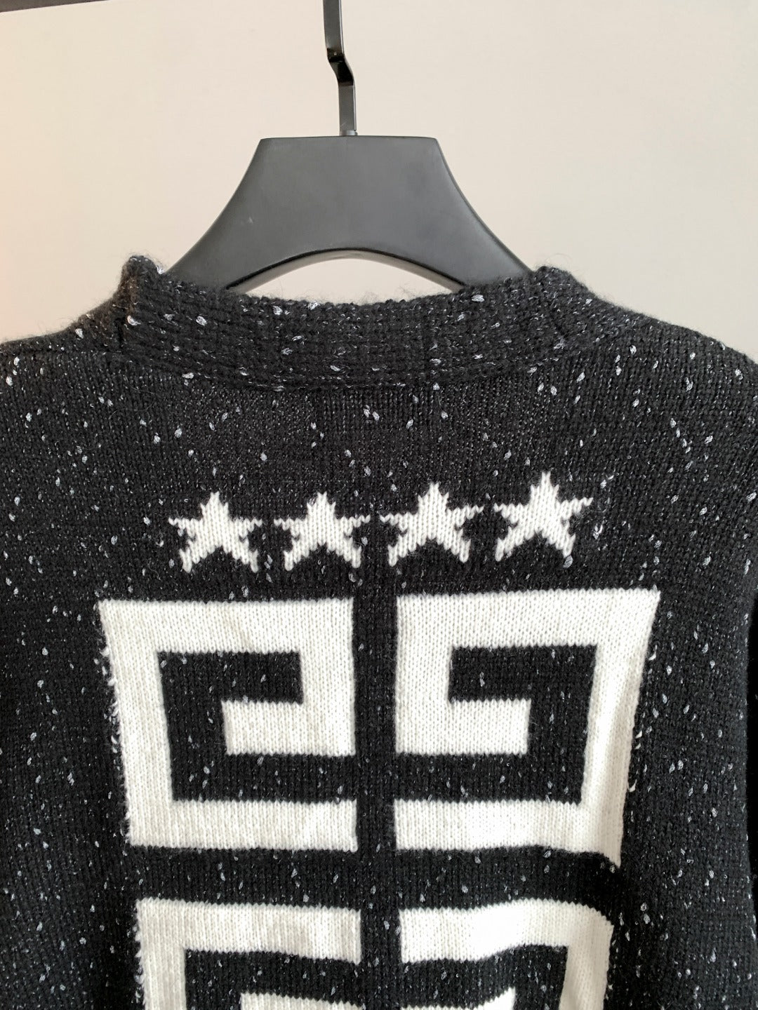 Classic Fashion Sweater-10061