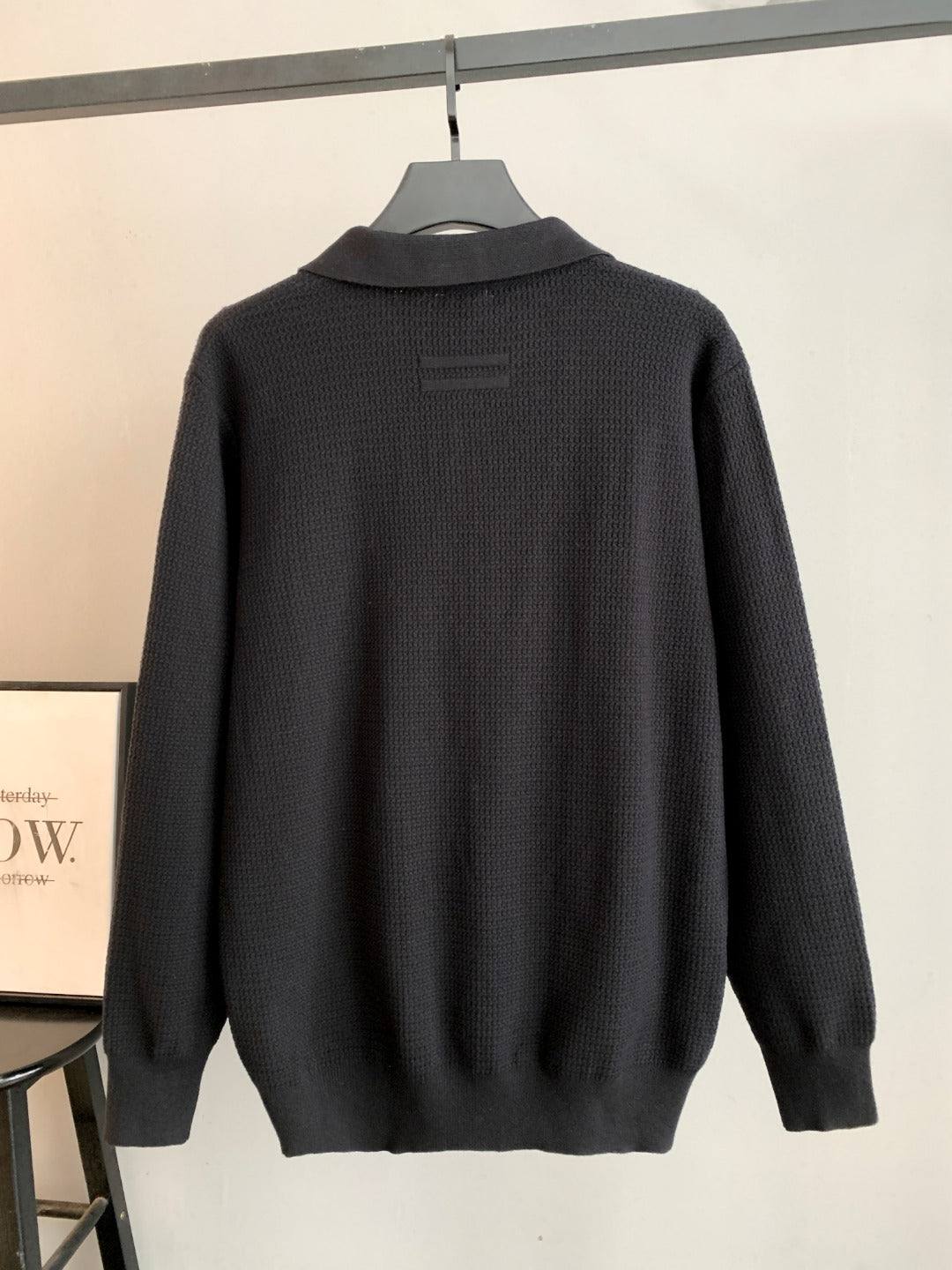 Classic Fashion Sweater-10068