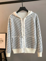 Classic Fashion Sweater-10069