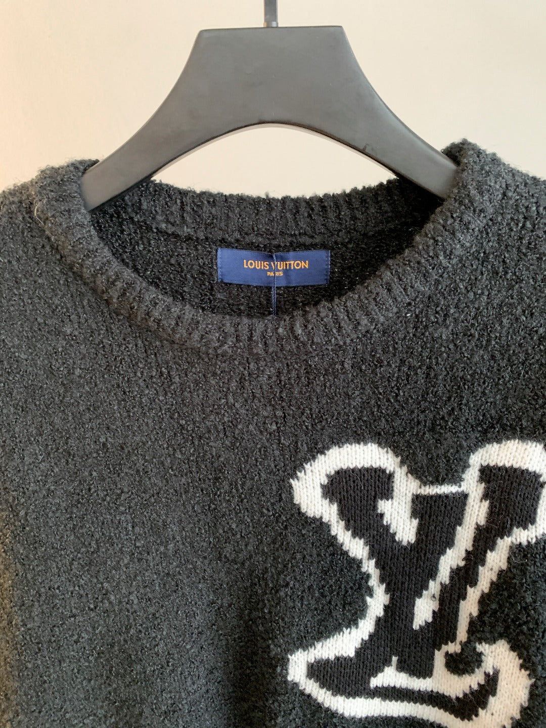 Classic Fashion Sweater-10071