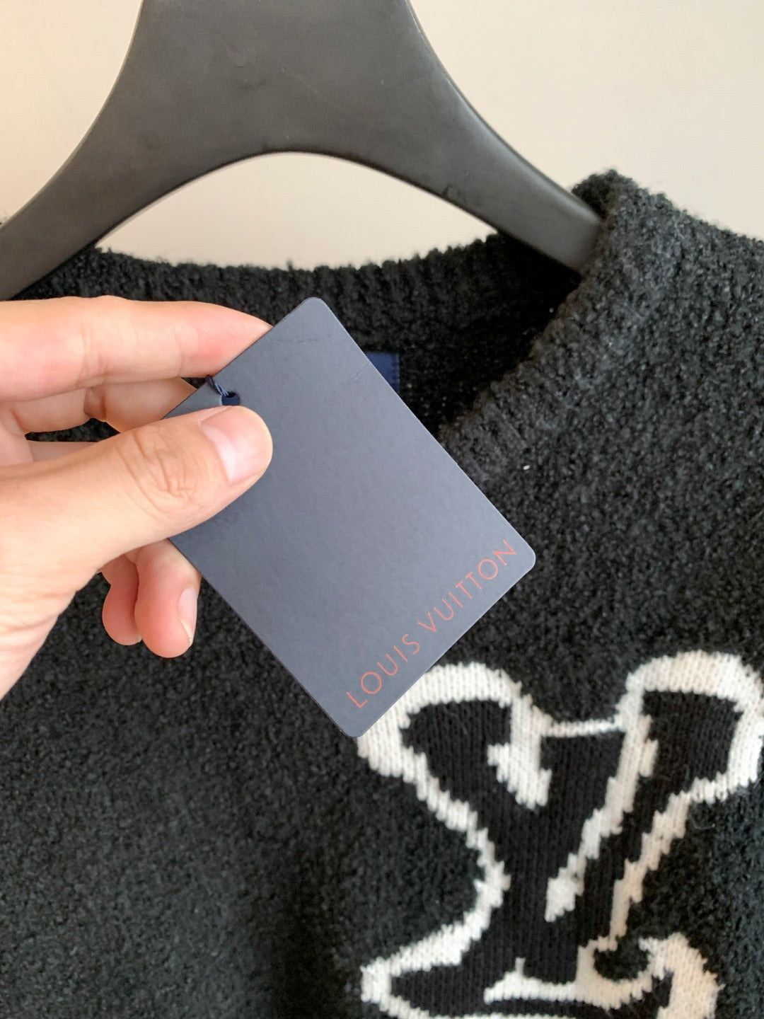 Classic Fashion Sweater-10071