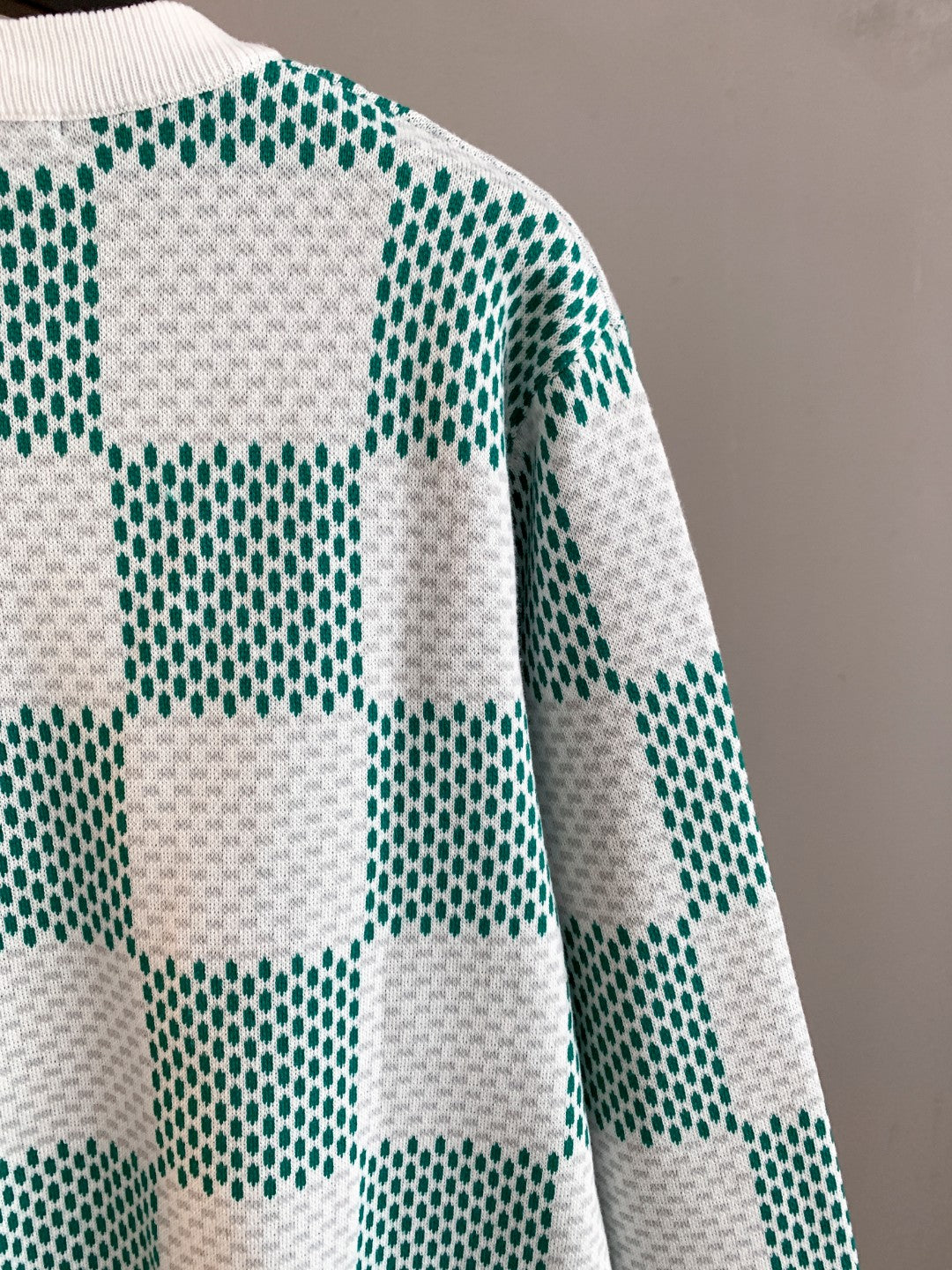 Classic Fashion Sweater-10073