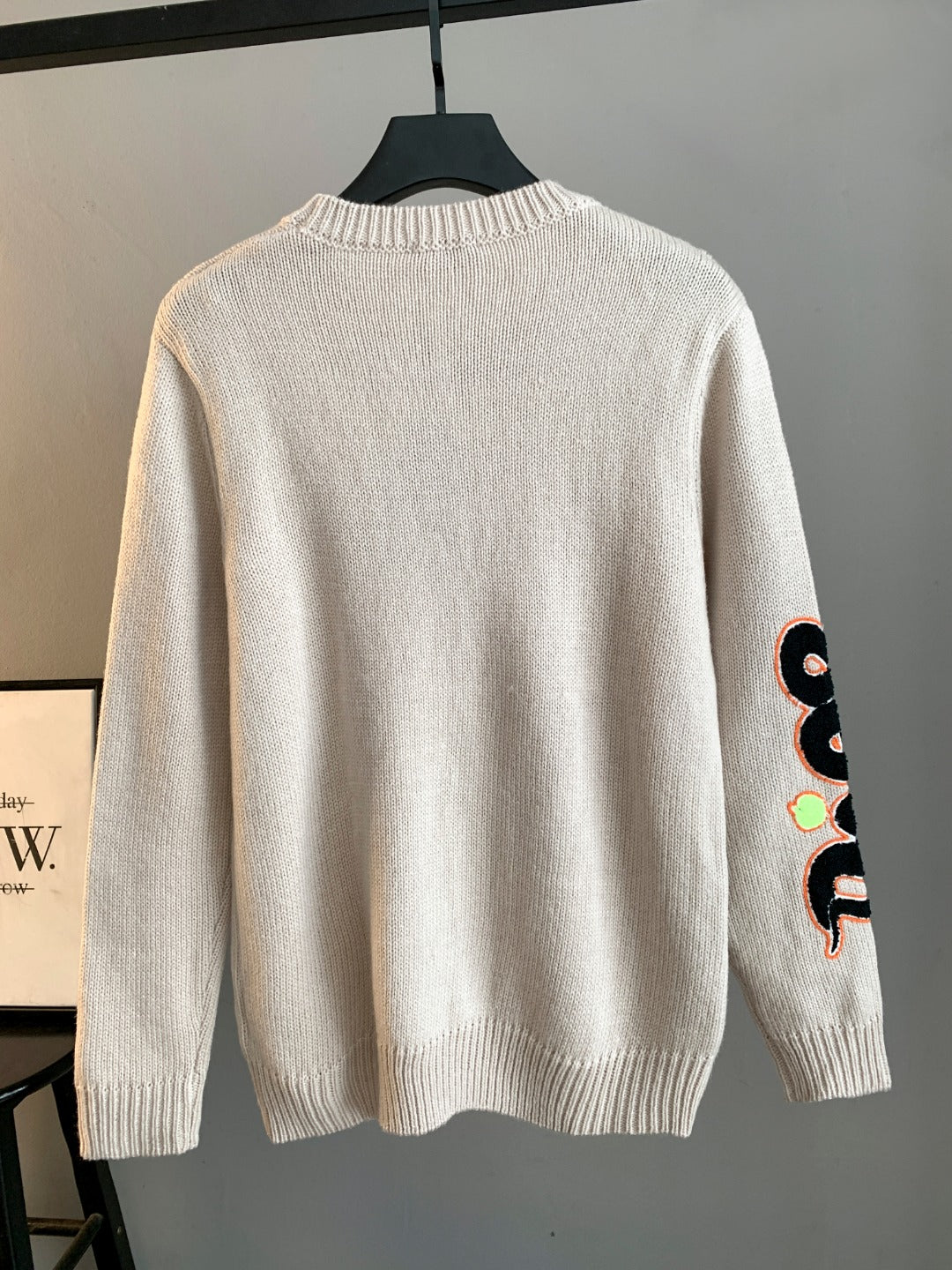Classic Fashion Sweater-10075