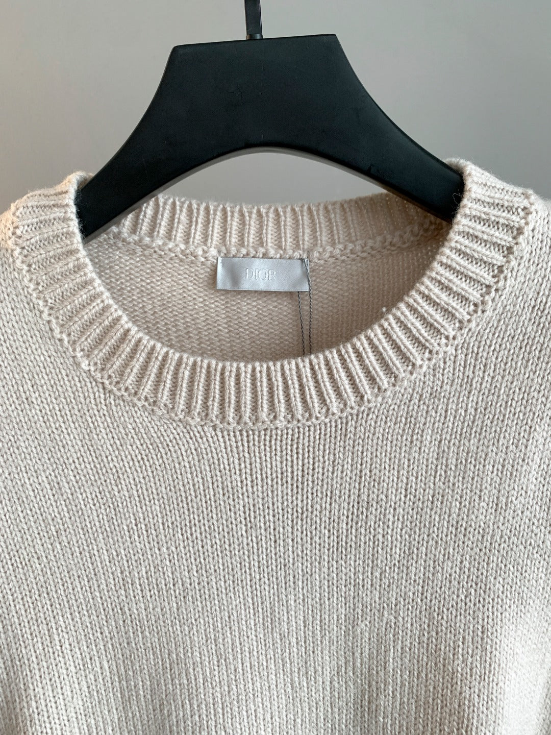 Classic Fashion Sweater-10075