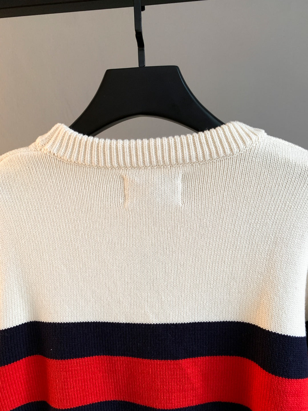 Classic Fashion Sweater-10082