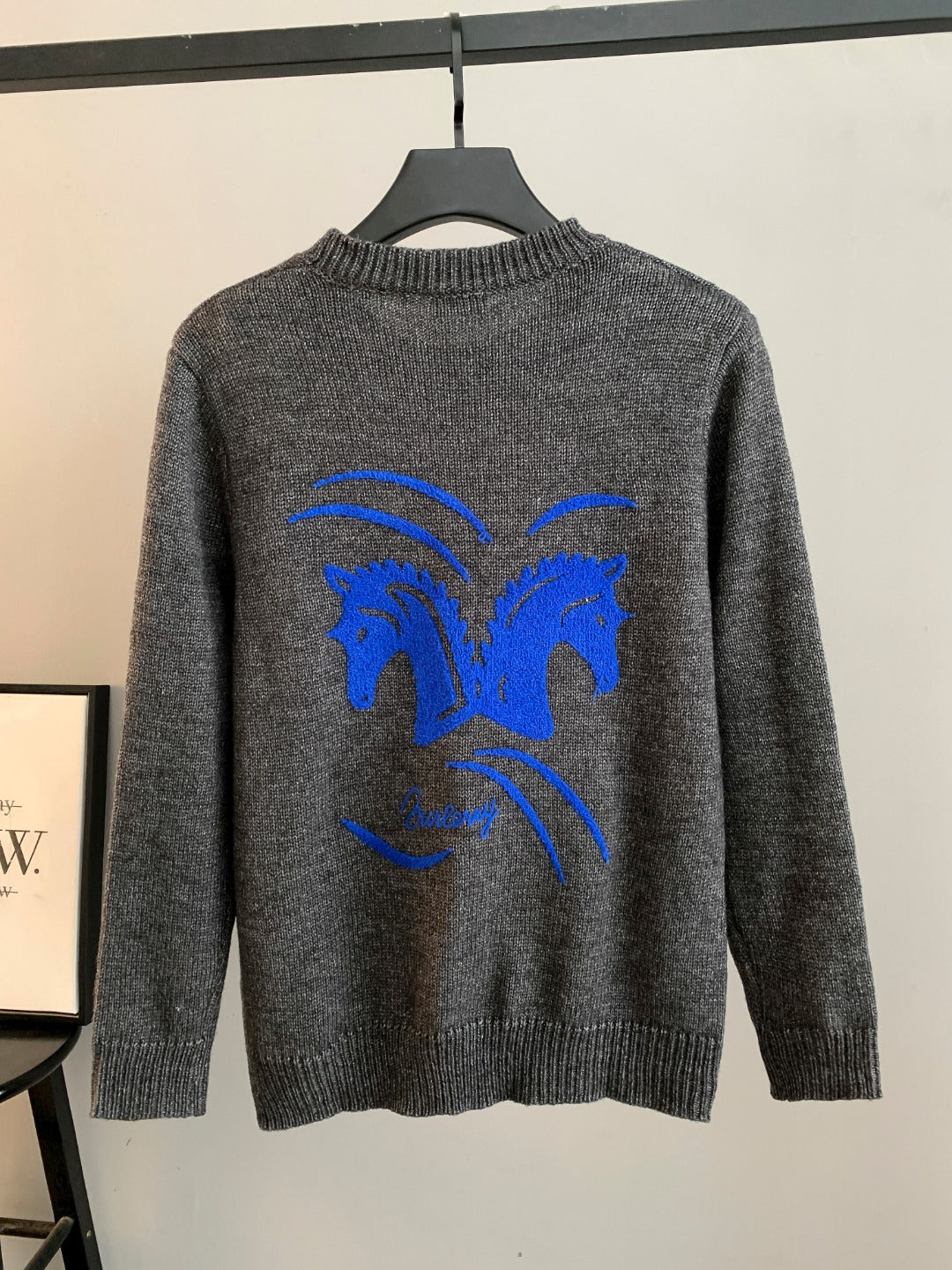 Classic Fashion Sweater-10085
