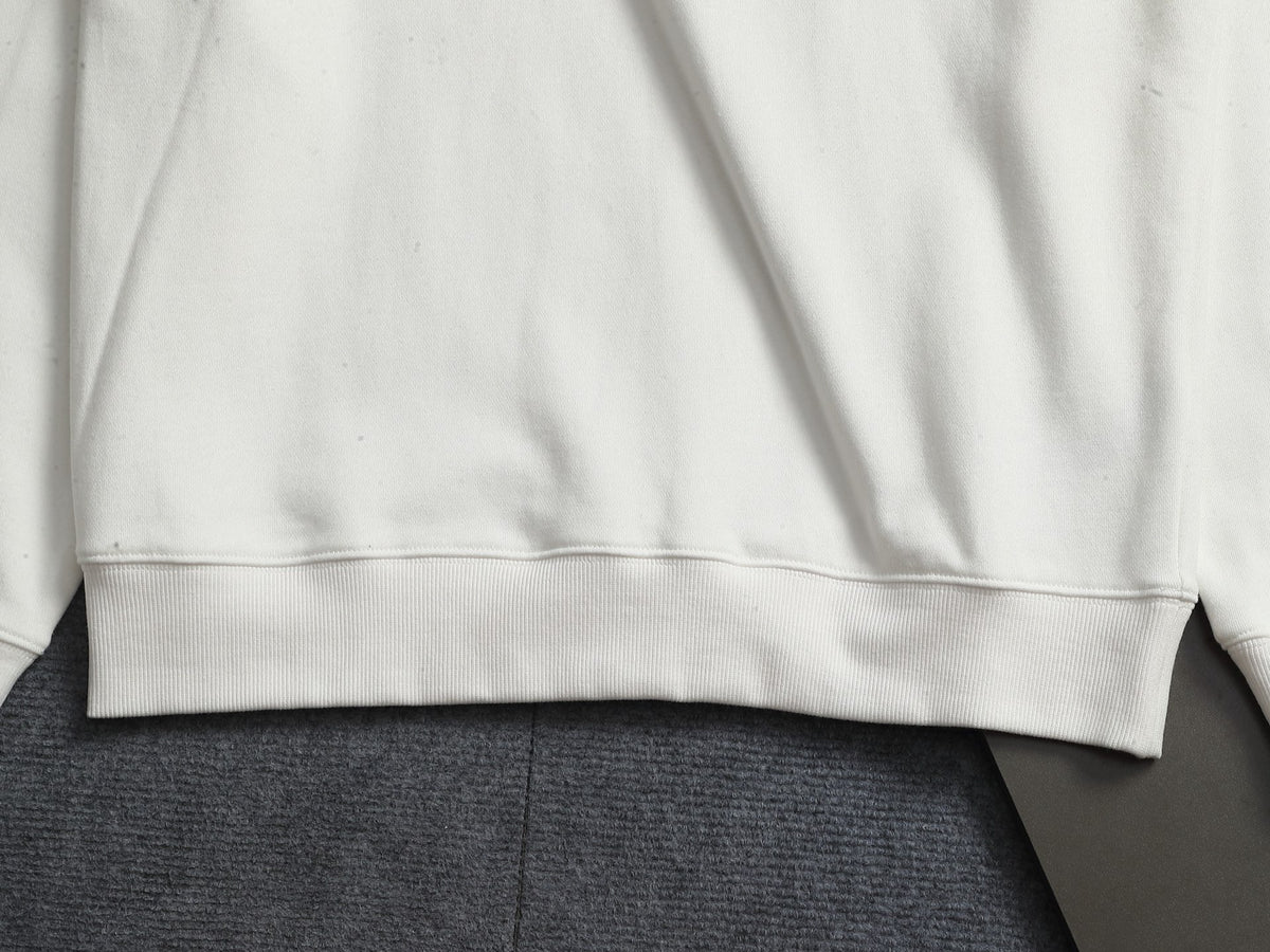 Classic Fit Hoodie-10011