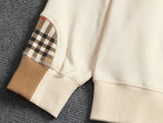 Classic Fit Hoodie-10015