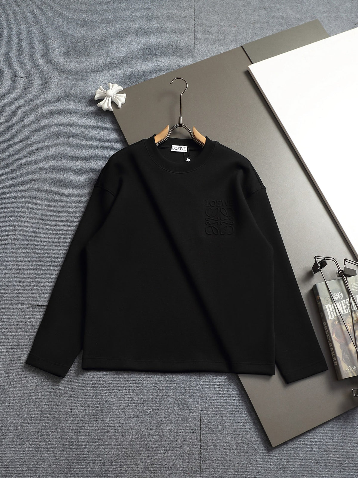 Classic Fit Hoodie-10020