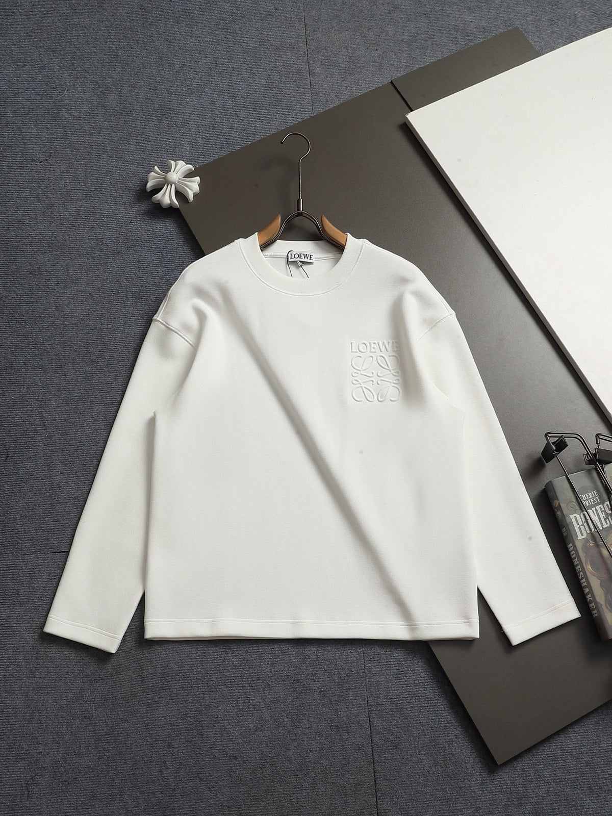 Classic Fit Hoodie-10020