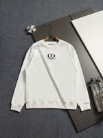 Classic Fit Hoodie-10021
