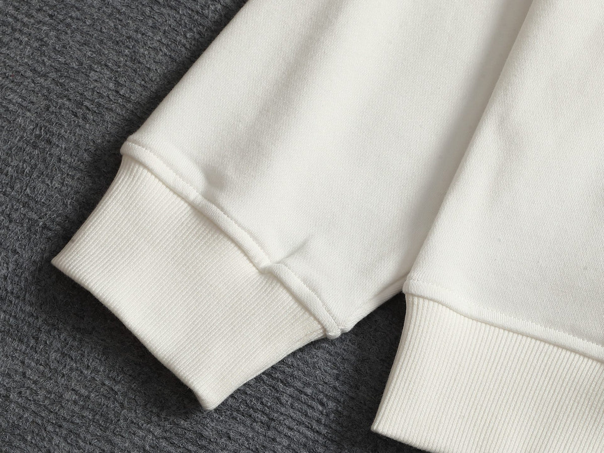 Classic Fit Hoodie-10023