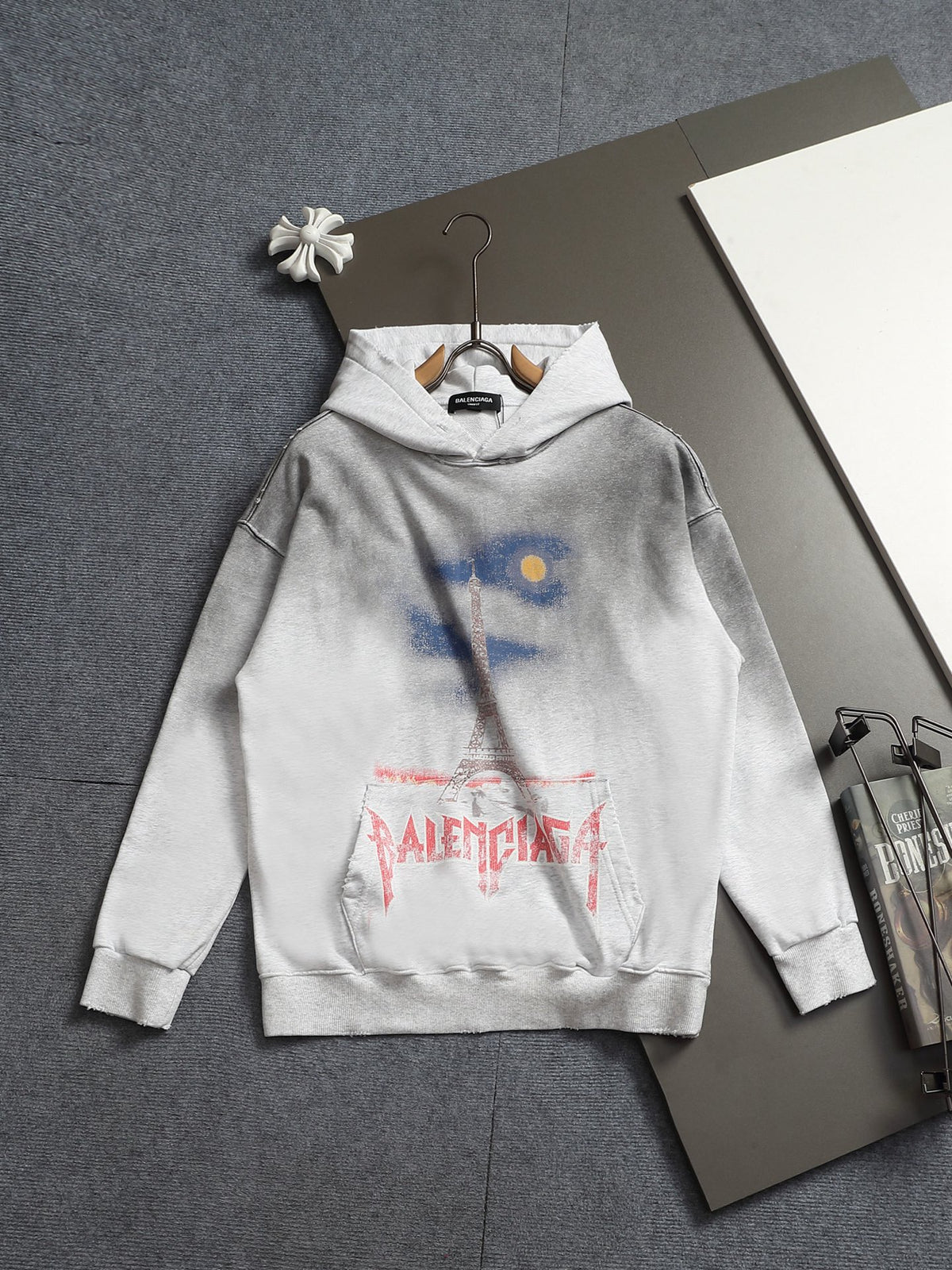 Classic Fit Hoodie-10026