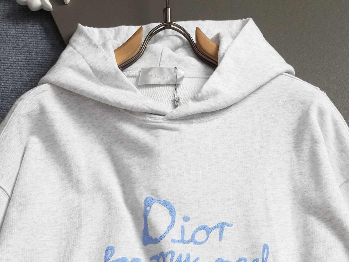 Classic Fit Hoodie-10039