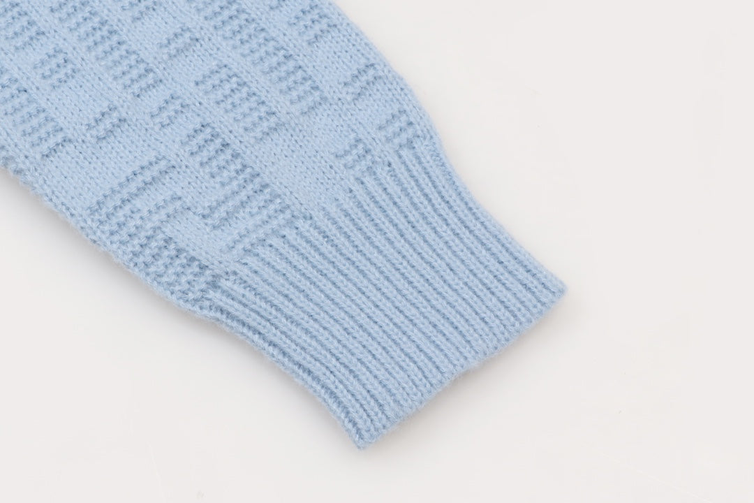 Classic Fashion Sweater-10086