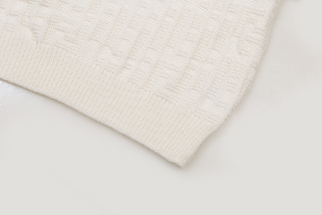 Classic Fashion Sweater-10087