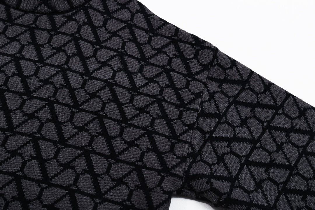 Classic Fashion Sweater-10092