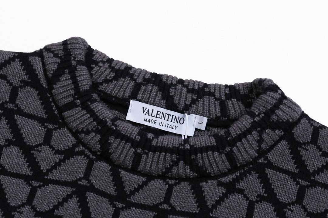 Classic Fashion Sweater-10092