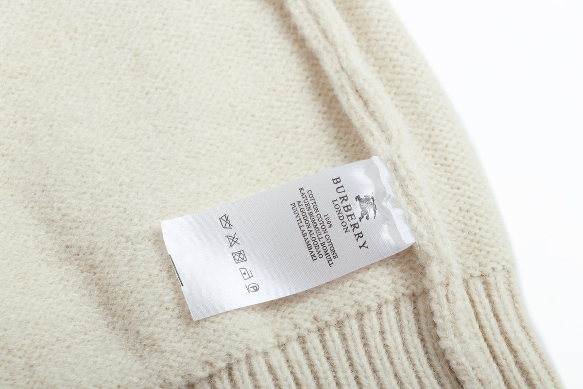 Classic Fashion Sweater-10126
