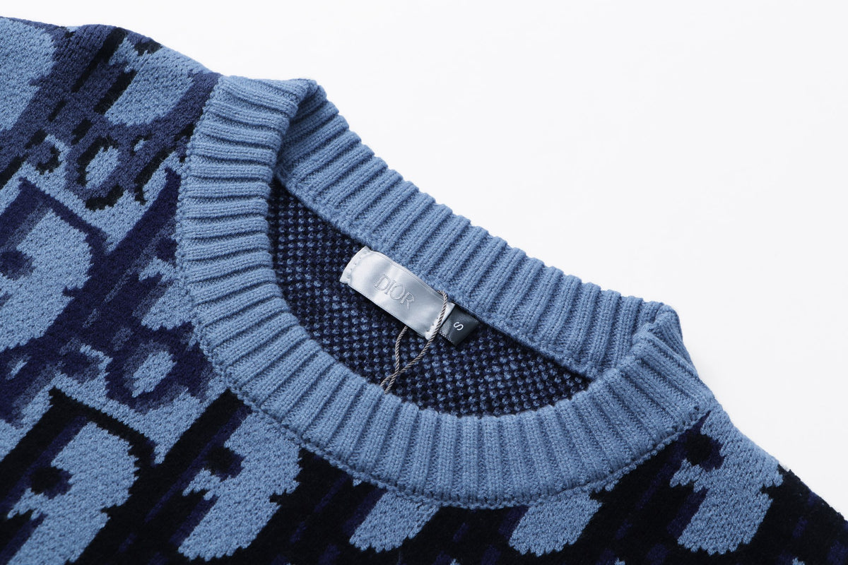 Classic Fashion Sweater-10145