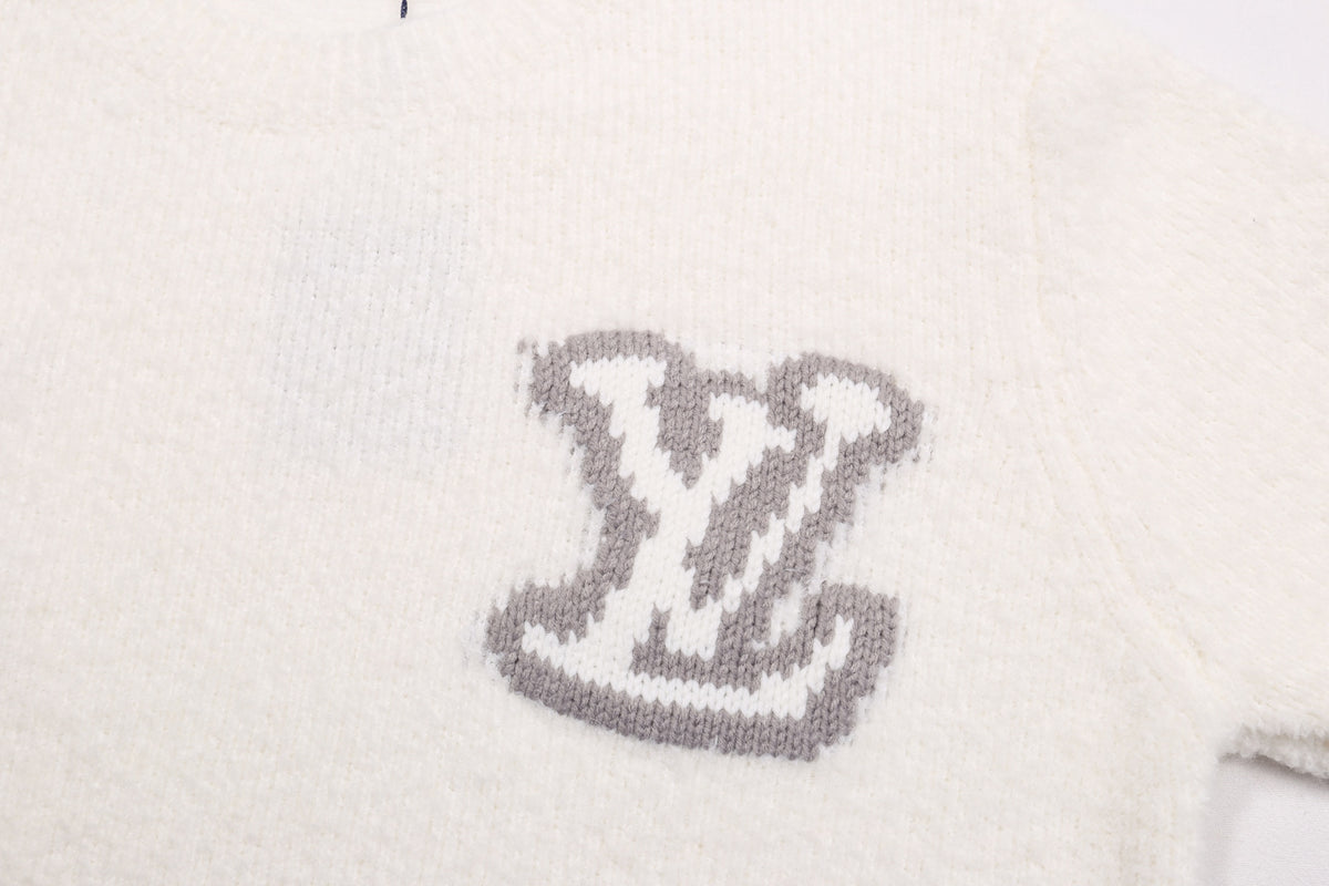 Classic Fashion Sweater-10156