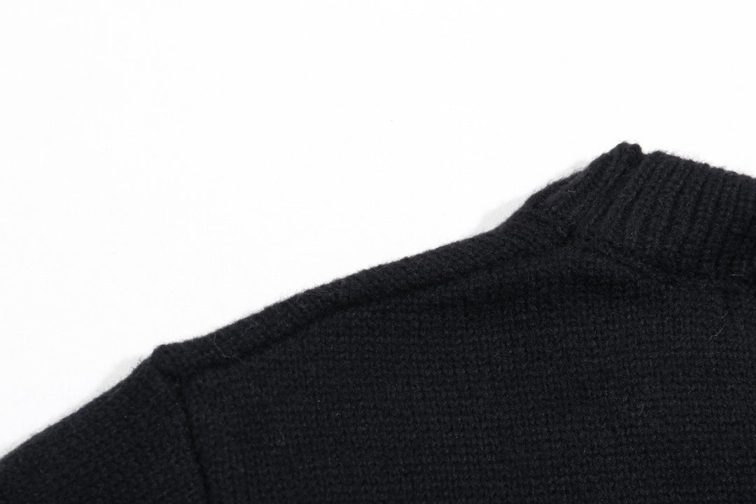 Classic Fashion Sweater-10179