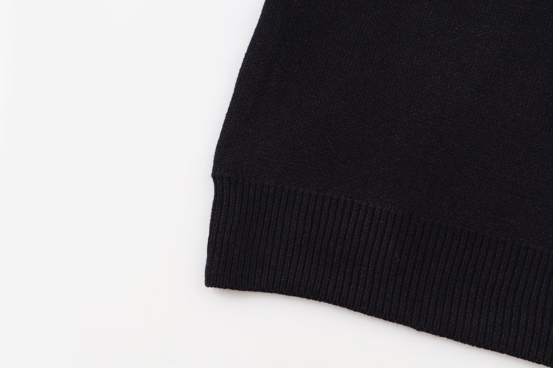 Classic Fashion Sweater-10196