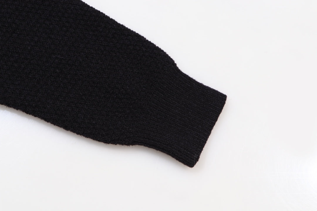 Classic Fashion Sweater-10202