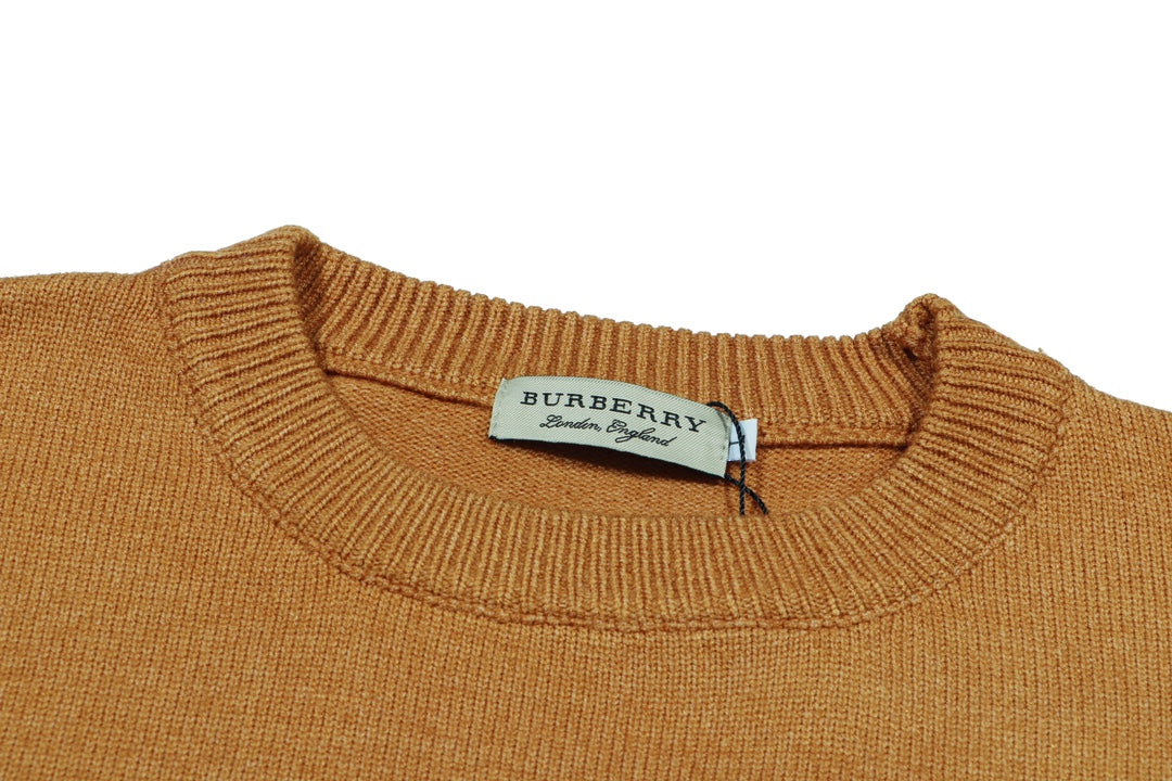 Classic Fashion Sweater-10215