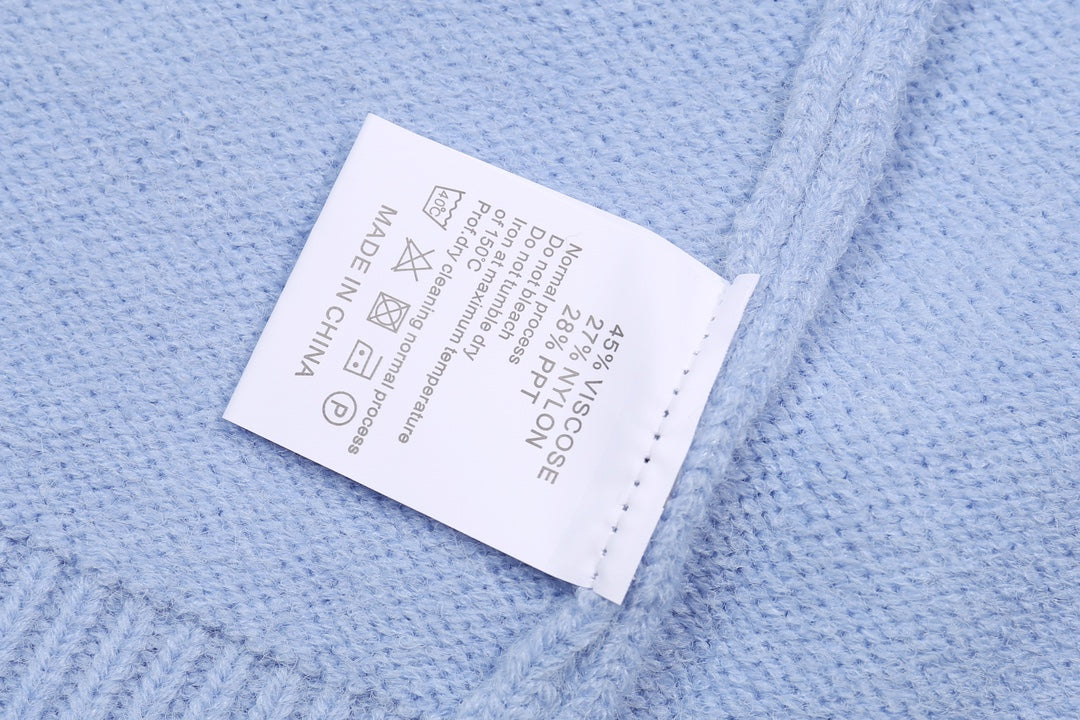 Classic Fashion Sweater-10221