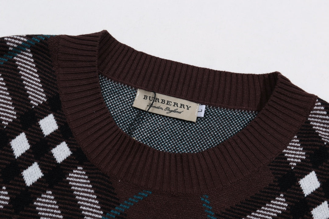 Classic Fashion Sweater-10226