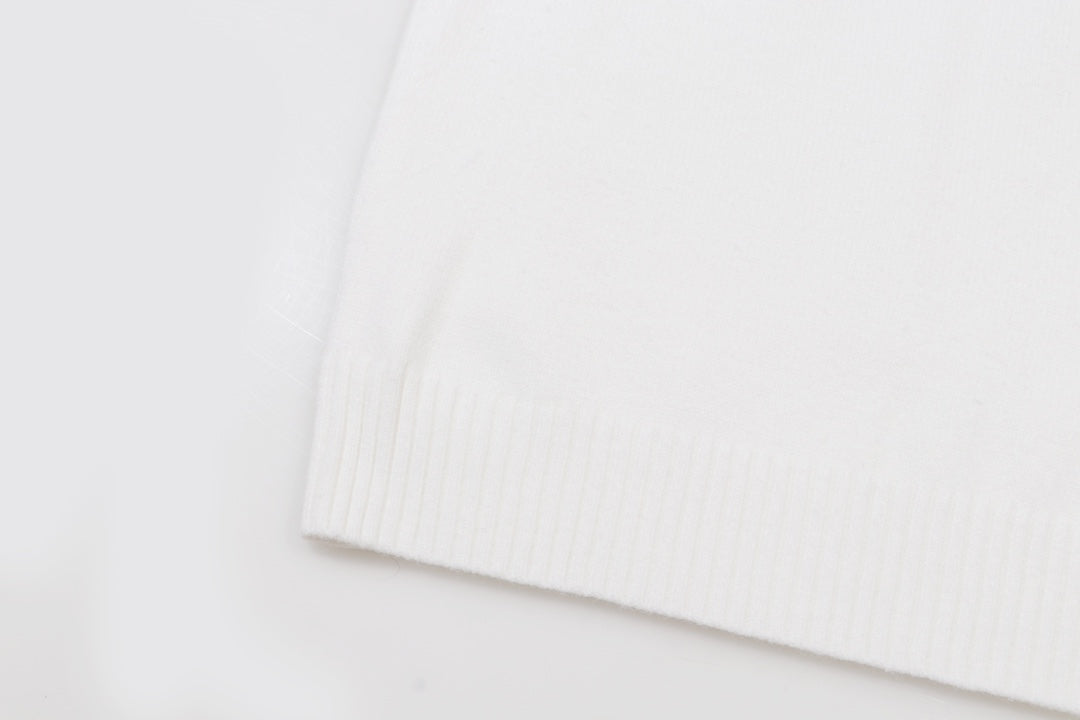 Classic Fashion Sweater-10231