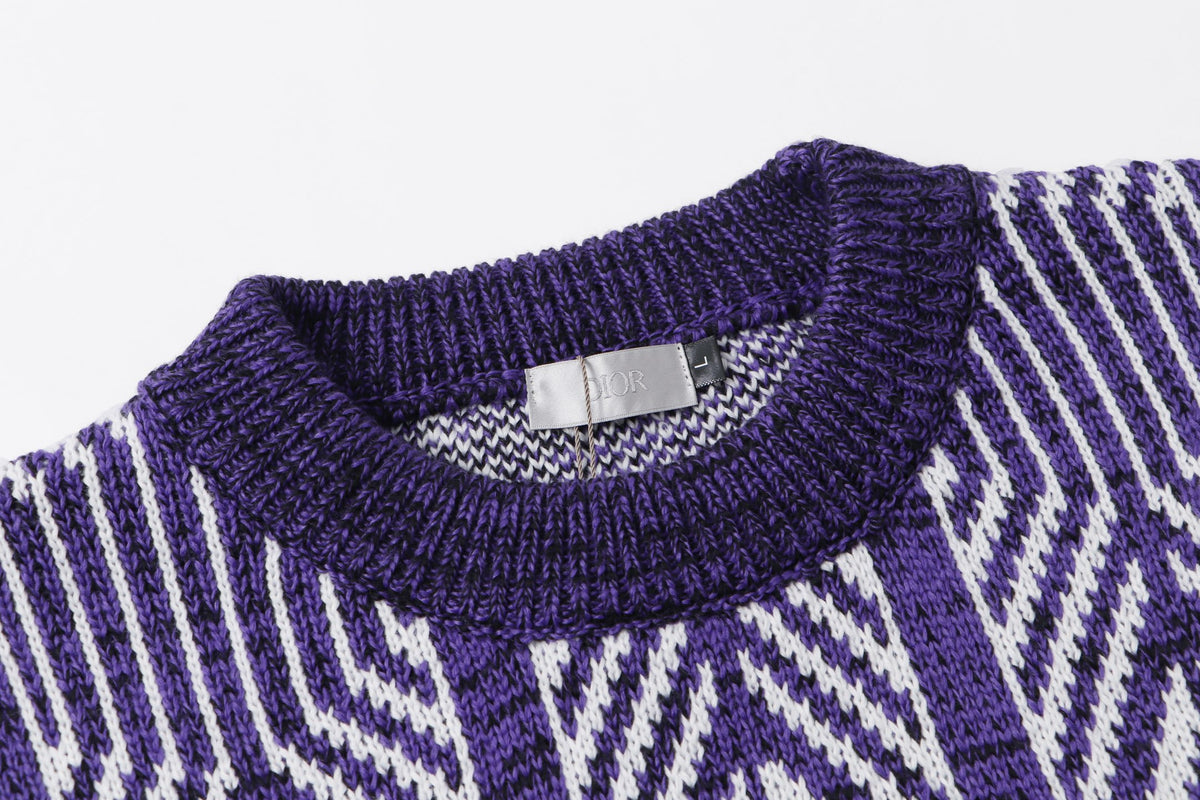 Classic Fashion Sweater-10237