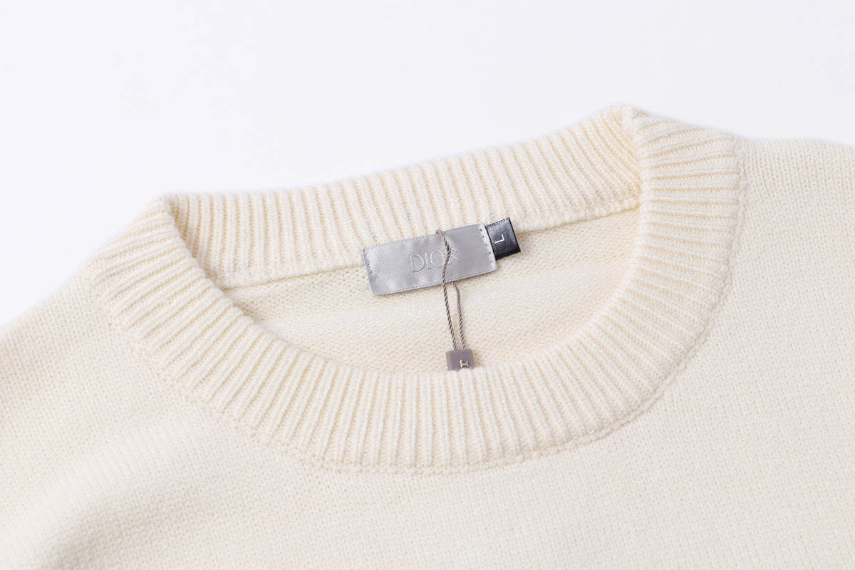 Classic Fashion Sweater-10240