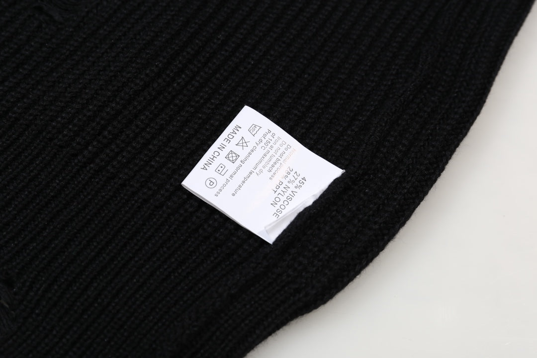 Classic Fashion Sweater-10258