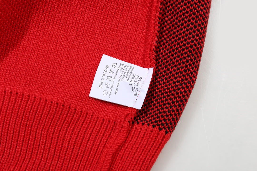 Classic Fashion Sweater-10259