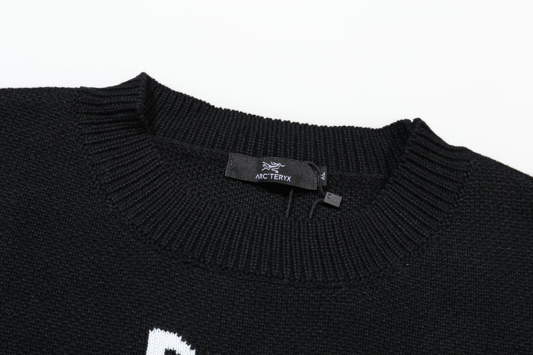 Classic Fashion Sweater-10261